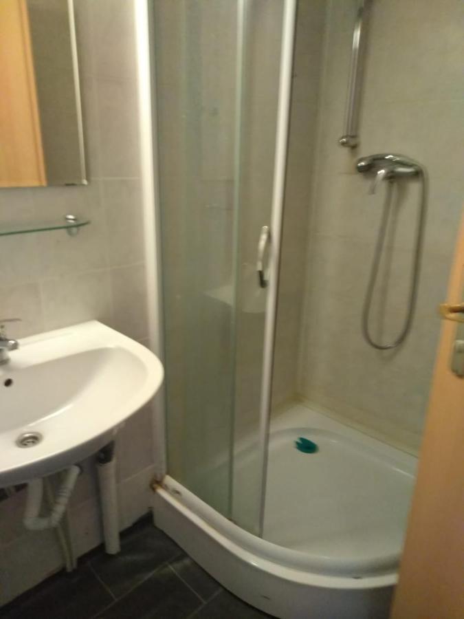 Appartement Studio Apartments Oranien Burger Tor *